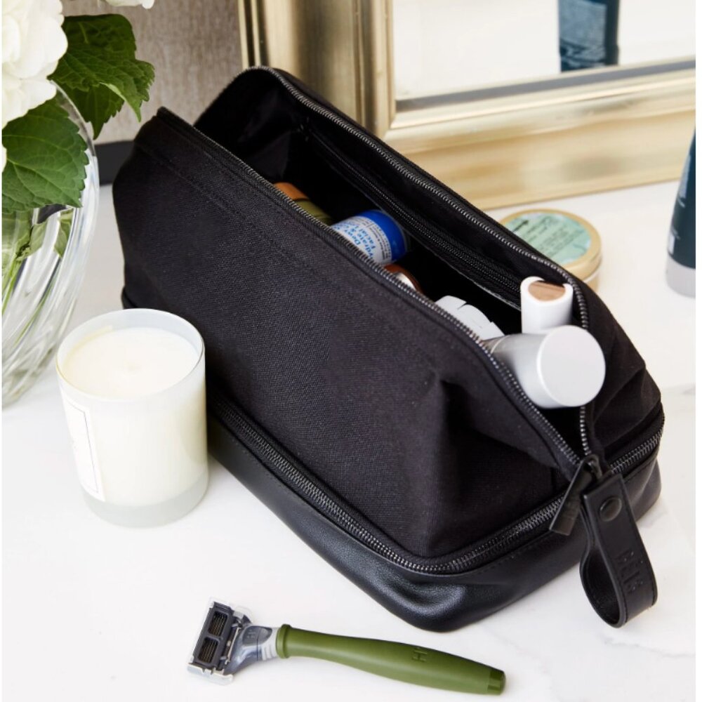 BEIS The Dopp Kit in Black - Sold Out